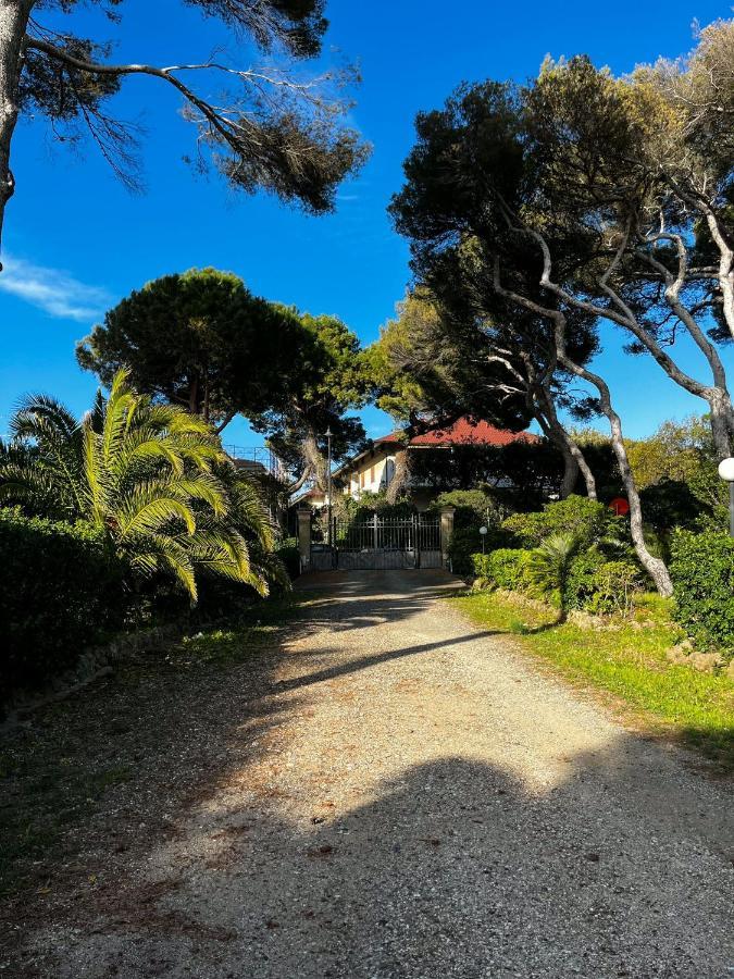Villino La Fresia Villa Castiglioncello Kültér fotó